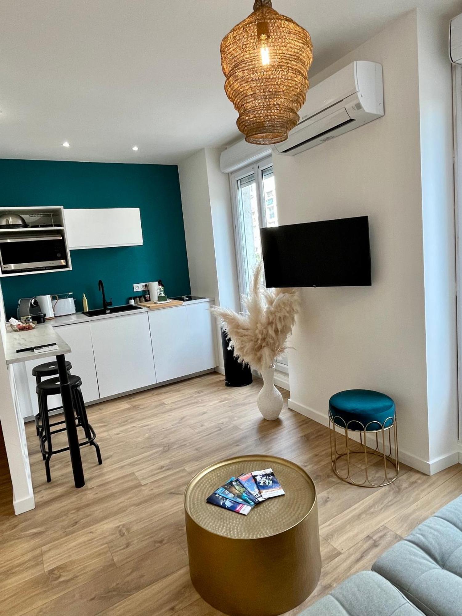 Apartamento Cocon Chic Du Vieux Port - Clim Marsella Exterior foto